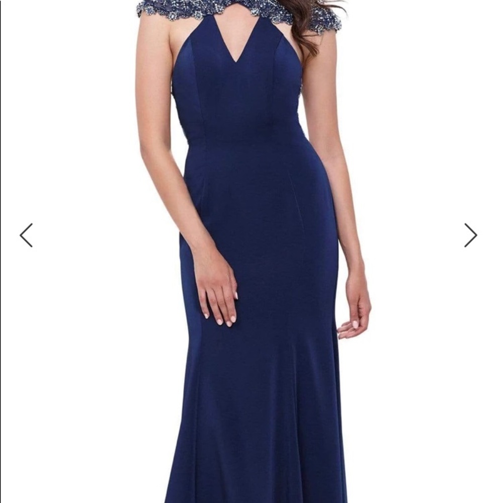 Nox pageant gown size xl